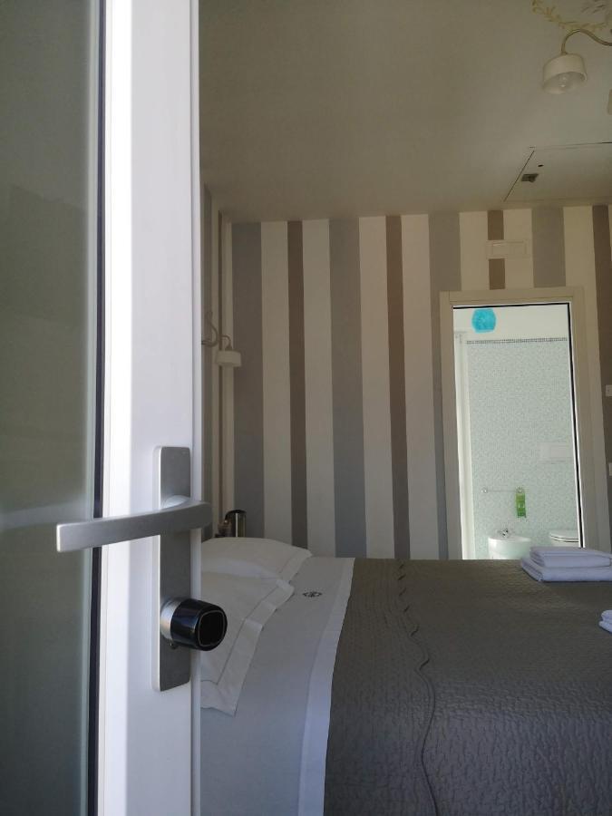 Gruppo Luxe Domus Vigevano - Maison 39 Esterno foto