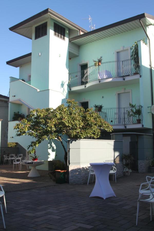 Gruppo Luxe Domus Vigevano - Maison 39 Esterno foto
