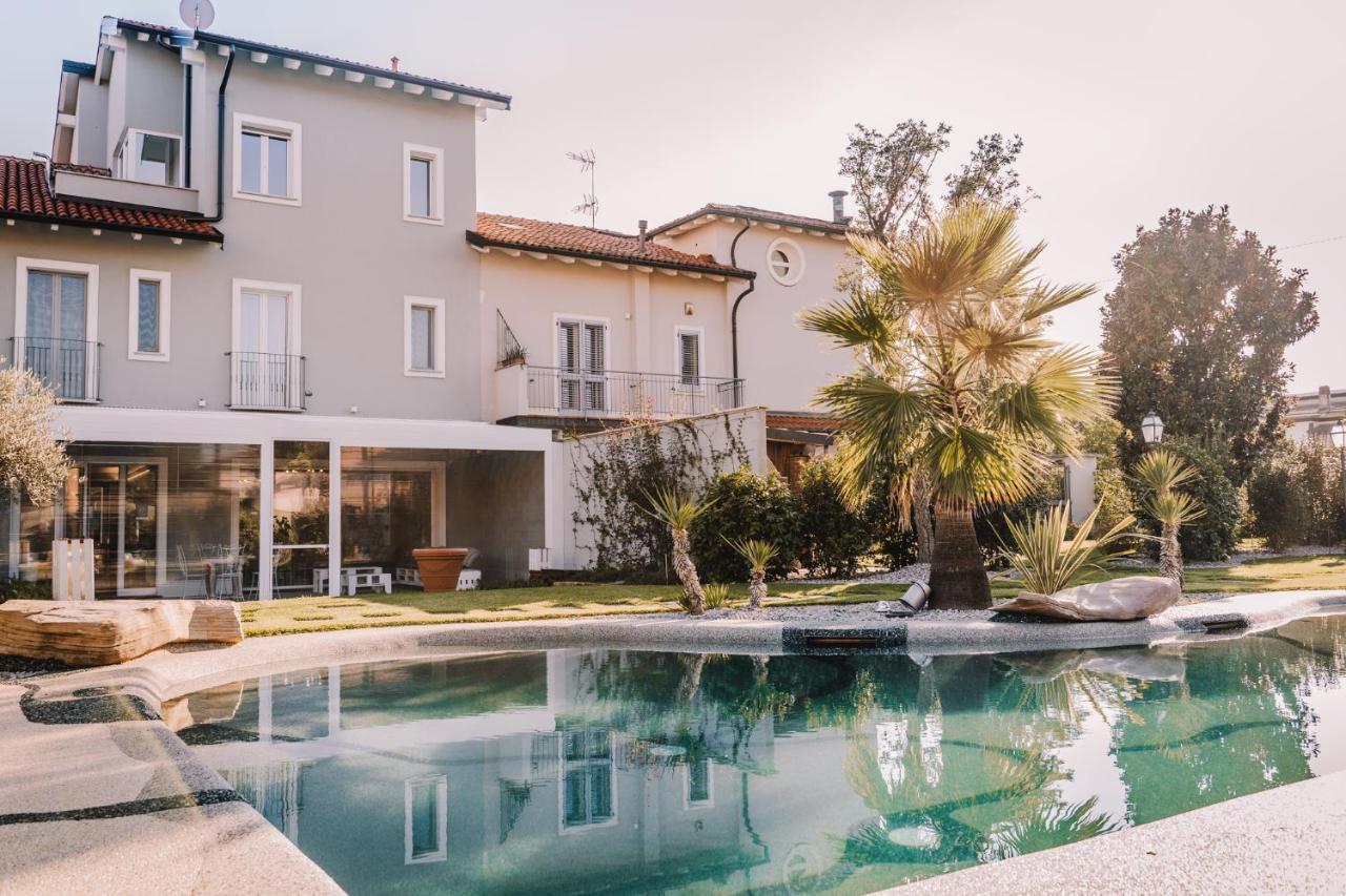 Gruppo Luxe Domus Vigevano - Maison 39 Esterno foto