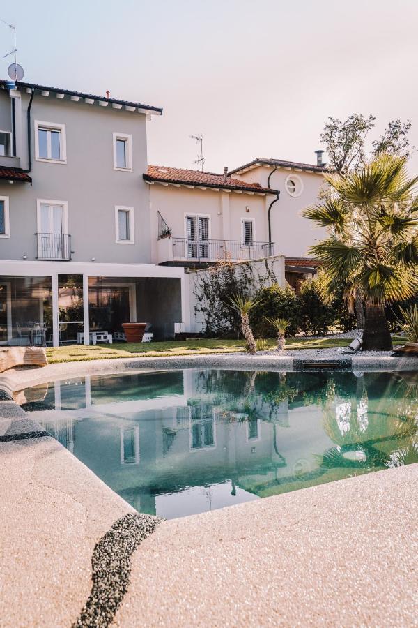 Gruppo Luxe Domus Vigevano - Maison 39 Esterno foto