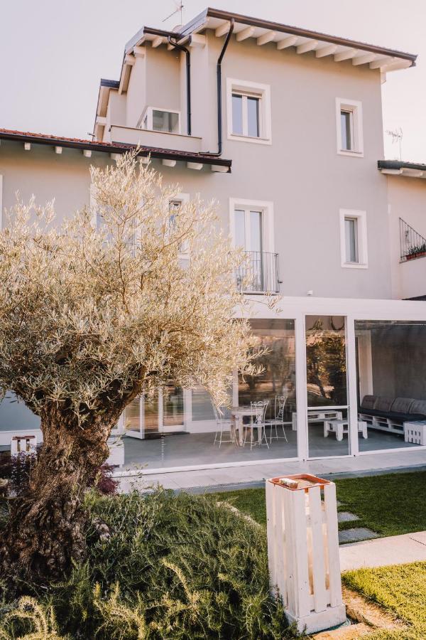Gruppo Luxe Domus Vigevano - Maison 39 Esterno foto