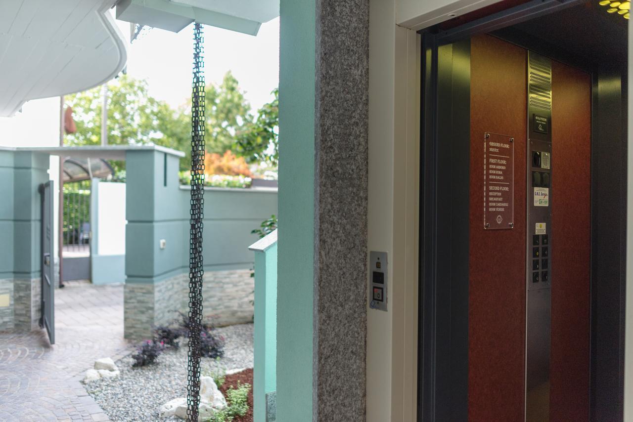 Gruppo Luxe Domus Vigevano - Maison 39 Esterno foto